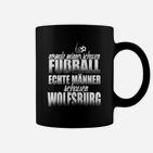 Wolfsburg Fußballfan Tassen, Schwarz mit Spruch für Echte Männer