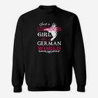 Nur Ein Litauisches Mädchen In Einem Deutschen Welt- Sweatshirt