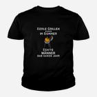 Echte Männer Grillen Das Ganze Jahr Kinder T-Shirt