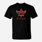 Schwarzes T-Shirt mit 'Stranger'-Schriftzug, Rote Grafik Design
