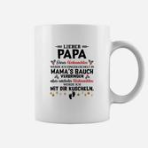 Liebevoller Papa Weihnachtstext Tassen mit Weihnachten im Mamas Bauch Design