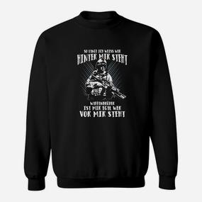 Schwarzes Herren Sweatshirt Military-Design Wissend was hinter mir steht - Seseable De