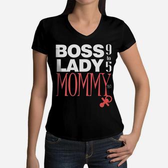 Boss Lady Mommy Funny Boss Day Gift Mom In Charge Women V-Neck T-Shirt - Seseable