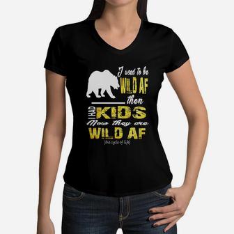 Funny Mom Shirts - Wild Af Kids For Mum Women V-Neck T-Shirt | Seseable CA