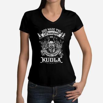 Kudla Shirt, Kudla Family Name, Kudla Funny Name Gifts T Shirt Women V-Neck T-Shirt | Seseable UK