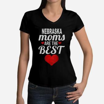Moms From Nebraska Are The Best US States Mothers Day Gift Women V-Neck T-Shirt - Seseable