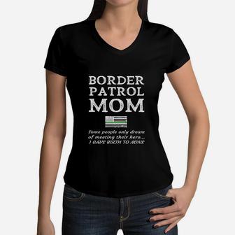 Proud Border Patrol Mom Mother Thin Green Line American Flag Women V-Neck T-Shirt - Seseable