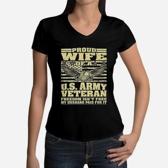 Proud Wife Of An Army Veteran Women V-Neck T-Shirt - Seseable