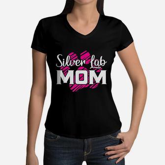 Silver Lab Mama Gift For Fur Mom Dog Lover Women V-Neck T-Shirt - Seseable