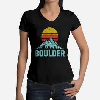 Vintage Boulder, Colorado Retro Distressed Mountains Tee Women V-Neck T-Shirt - Seseable