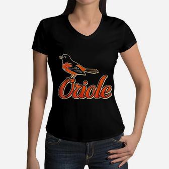 Vintage Oriole Bird Amazing Bird Gift Women V-Neck T-Shirt - Seseable
