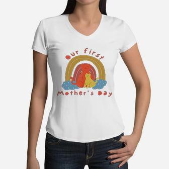 1st Mothers Day Animal Lover First Mothers Day Women V-Neck T-Shirt - Seseable