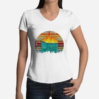 2020 Dumpster Fire Vintage Women V-Neck T-Shirt - Seseable