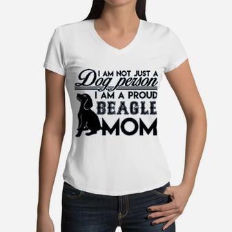 Beagle I Am A Proud Beagle Mom Cool Women V-Neck T-Shirt - Seseable