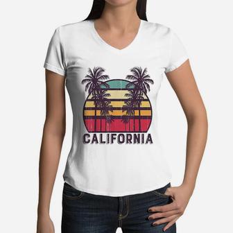 California Ca Retro 70s Vintage Women V-Neck T-Shirt - Seseable