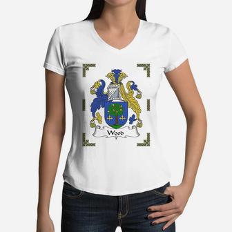 Coat Of Arms Wood Family Crest Women V-Neck T-Shirt - Seseable