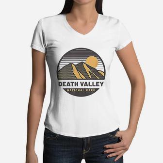 Vintage Death Valley National Park Retro Mesquite Dunes Women V-Neck T-Shirt - Seseable