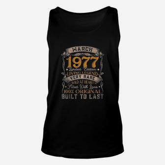 Born In March 1977 Vintage 45th Birthday Gifts 45 Years Old Unisex Tank Top - Seseable