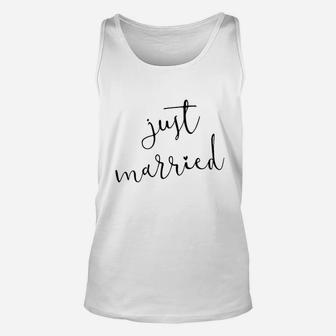 Just Married Gift For Bride Honeymoon Wedding Unisex Tank Top - Seseable