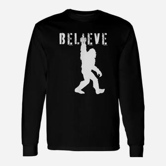 Bigfoot Middle Finger For Sasquatch Believers Long Sleeve T-Shirt - Seseable