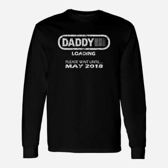 Dad To Be May 2022 New Daddy Loading Vintage Long Sleeve T-Shirt - Seseable