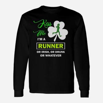 Kiss Me Im A Runner Irish St Pattricks Day Long Sleeve T-Shirt - Seseable