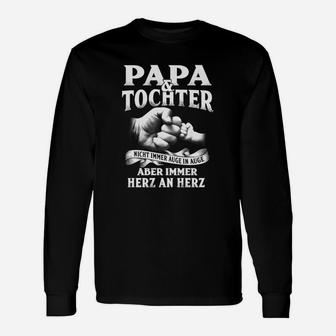 Papa und Tochter Herz an Herz Langarmshirts, Familienshirt mit Liebe - Seseable