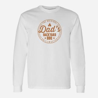 Dads Backyard Bbq The Original Grillmaster Father Premium Long Sleeve T-Shirt - Seseable