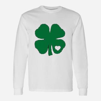 St Patricks Day Irish Shamrock Green Clover Heart Long Sleeve T-Shirt - Seseable