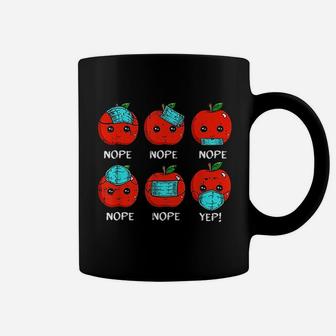 100 Days Of School Apple Teacher Gifts Coffee Mug - Seseable