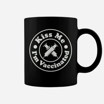Funny Kiss Me Im Vaccinated St Patricks Day Coffee Mug - Seseable