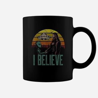 I Believe Bigfoot Alien Ufo Flying Object Vintage Coffee Mug - Seseable