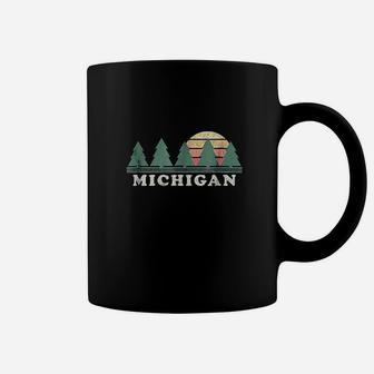 Michigan Mi Vintage Graphic Retro 70s Design Coffee Mug - Seseable