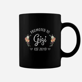 Promoted To Gigi Est 2022 New Grandma Mothers Day Coffee Mug - Seseable