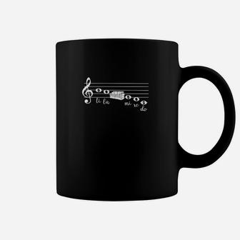 Schwarzes Tassen mit Notenlinien & Flötenschlüssel, Musikliebhaber Tee - Seseable