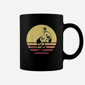 Wrestling Vintage Retro Two Wrestlers And Sun Grappler Gifts Coffee Mug - Seseable