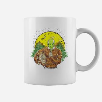 Alien Bigfoot Mystery Of Bigfoot Solved Sasquatch Ufo Coffee Mug - Seseable