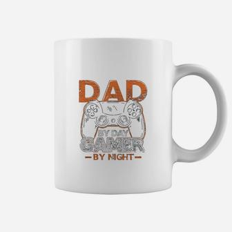 Gaming Gift Dad By Day Gamer By Night Dad Jokes Coffee Mug - Seseable