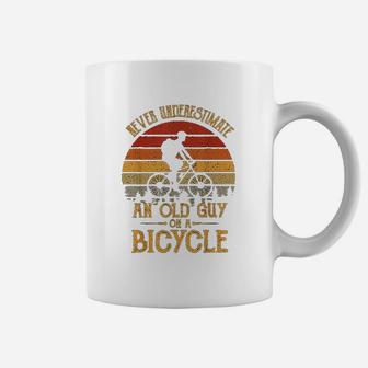 Vintage Never Underestimate An Old Guy On A Bicycle Cycling Coffee Mug - Seseable