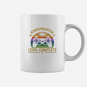 Vintage Video Gamer Kindergarten Level Complete Last Day Of School Coffee Mug - Seseable