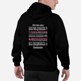 Soldatin Stolz Statement Hoodie, Schwarz mit Farbigem Druck - Seseable