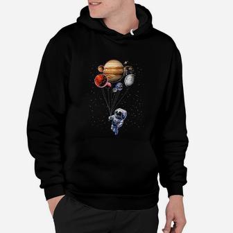 Cat As Astronaut In Space Holding Planet Balloon Hoodie - Seseable