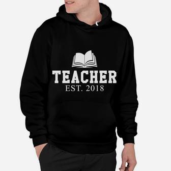 Graduation 2018 Gif For New Teacher From Mom Dad Hoodie - Seseable