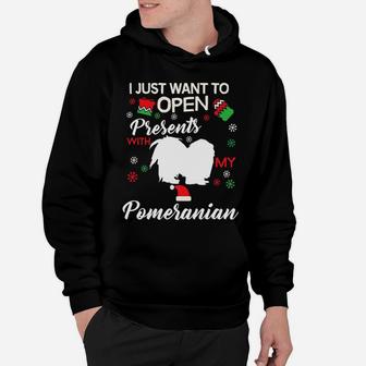 Pomeranian Christmas Clothes Open Presents Dog Gift Clothing Hoodie - Seseable