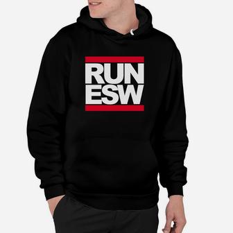 Schwarzes RUN ESW Street-Style Hoodie, Urban Fashion Tee - Seseable