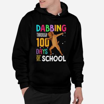Vizsla Dabbing Through 100 Days Of School Colorful Dog Lovers Funny Student Hoodie - Seseable