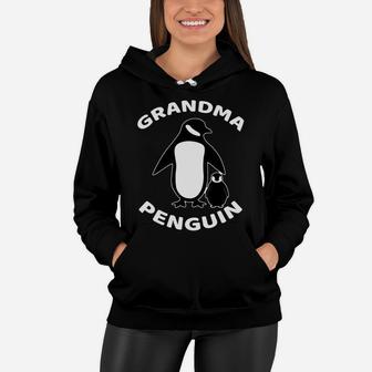 Grandma Penguin Funny Mothers Day Gift For Grandma Women Hoodie - Seseable