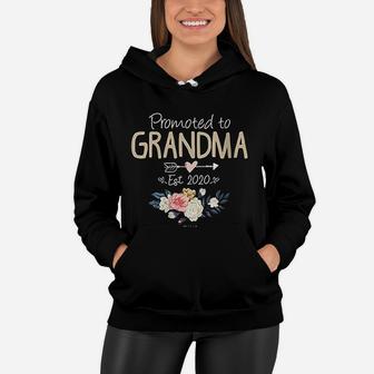 Promoted To Grandma Est Mothers Day New Grandma Women Hoodie - Seseable