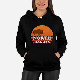Vintage Sunset North Dakota 70s 80s Retro Bison Buffalo Women Hoodie - Seseable