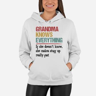 Vintage Grandma Knows Everything Quote White Women Hoodie - Seseable